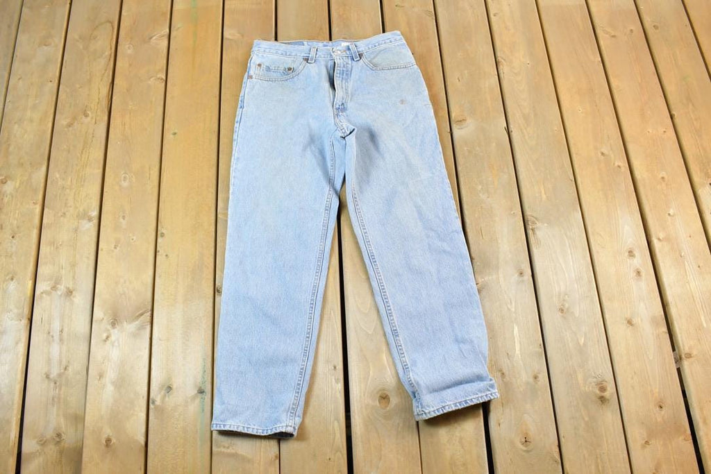 Vintage 1990s Levi Strauss 550 Red Tab Denim Jeans Size 32 x 30