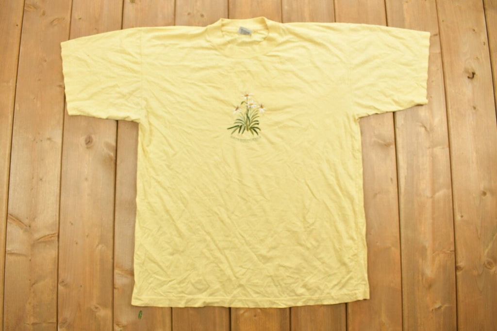 Vintage 1990s Grossglockner Embroidered Floral Graphic T-Shirt