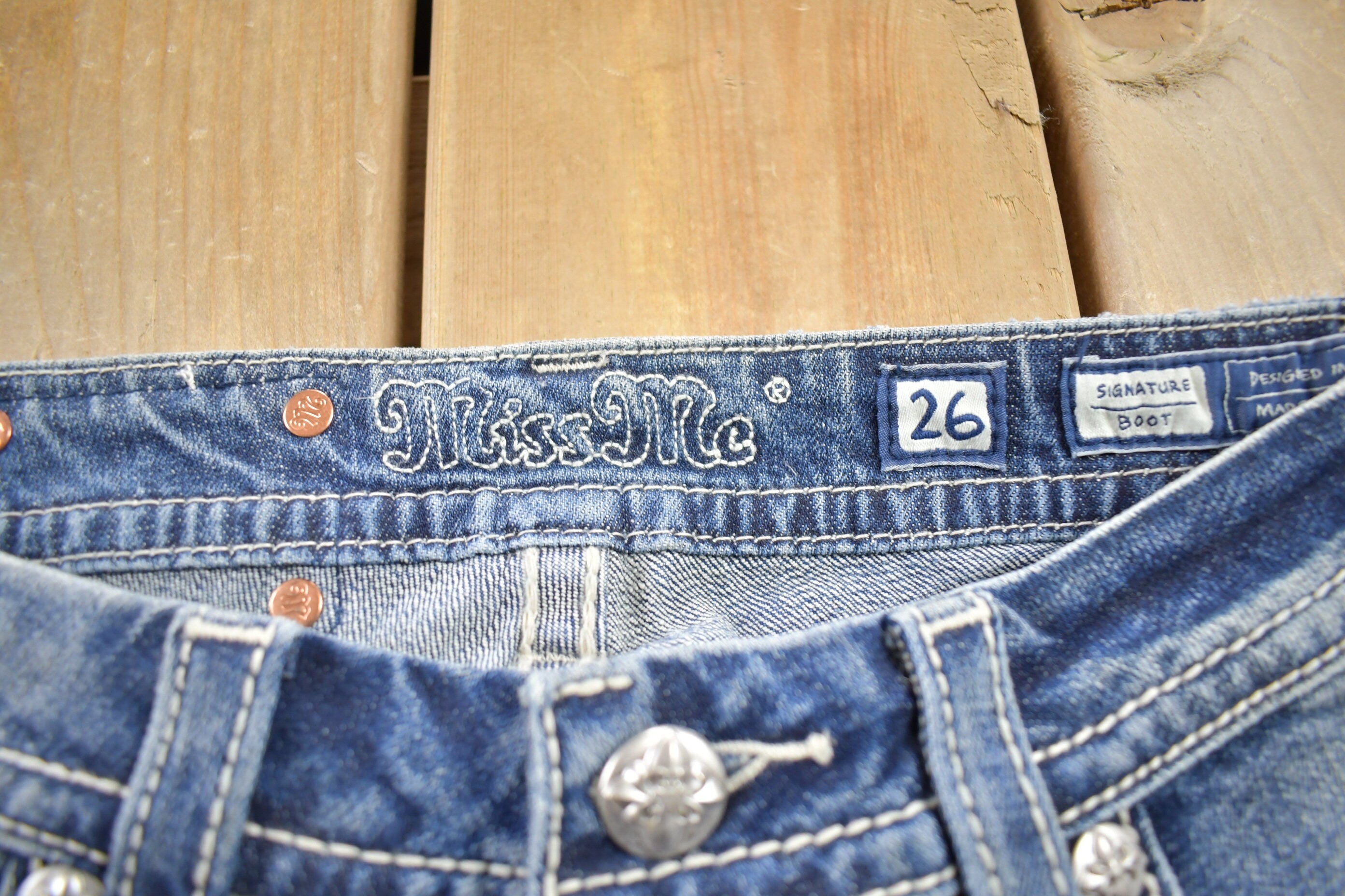 Vintage Y2K Miss Me Bedazzled Low Rise Jeans Size 26x31