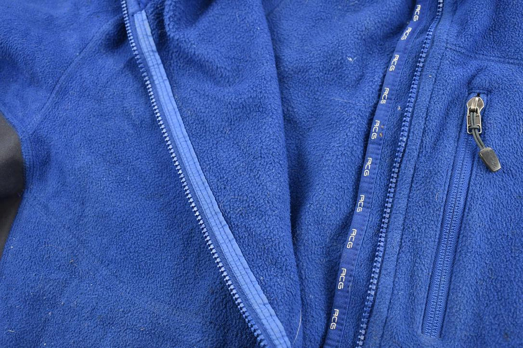 Vintage 1990s Nike ACG Fit Thermal Two Tone Zip Up Fleece Sweater