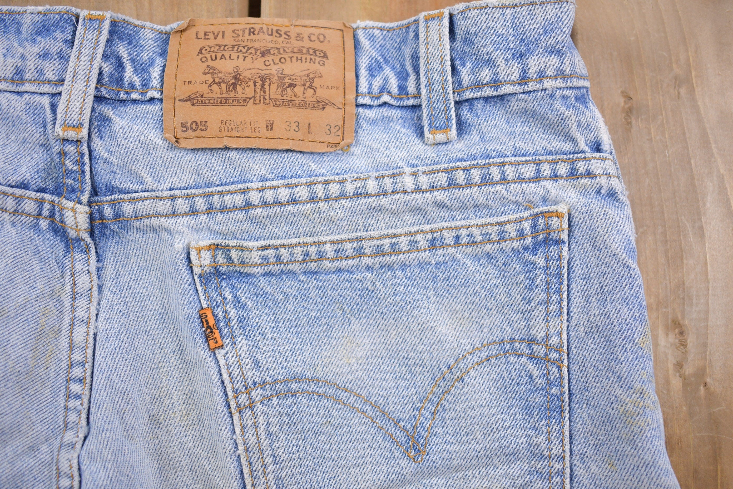 Vintage 1990s Levi's 505 Orange Tab Jean Shorts 31 x 8