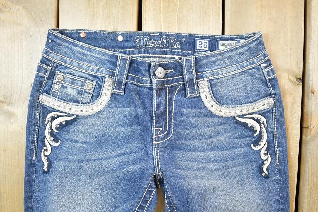 Vintage Y2K Miss Me Bedazzled Low Rise Jeans Size 26x31