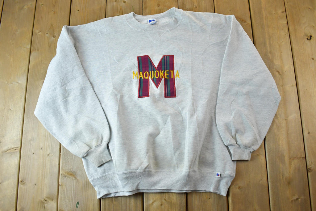 Vintage 1990s Maquoketa Plaid M Russell Crewneck Sweatshirt