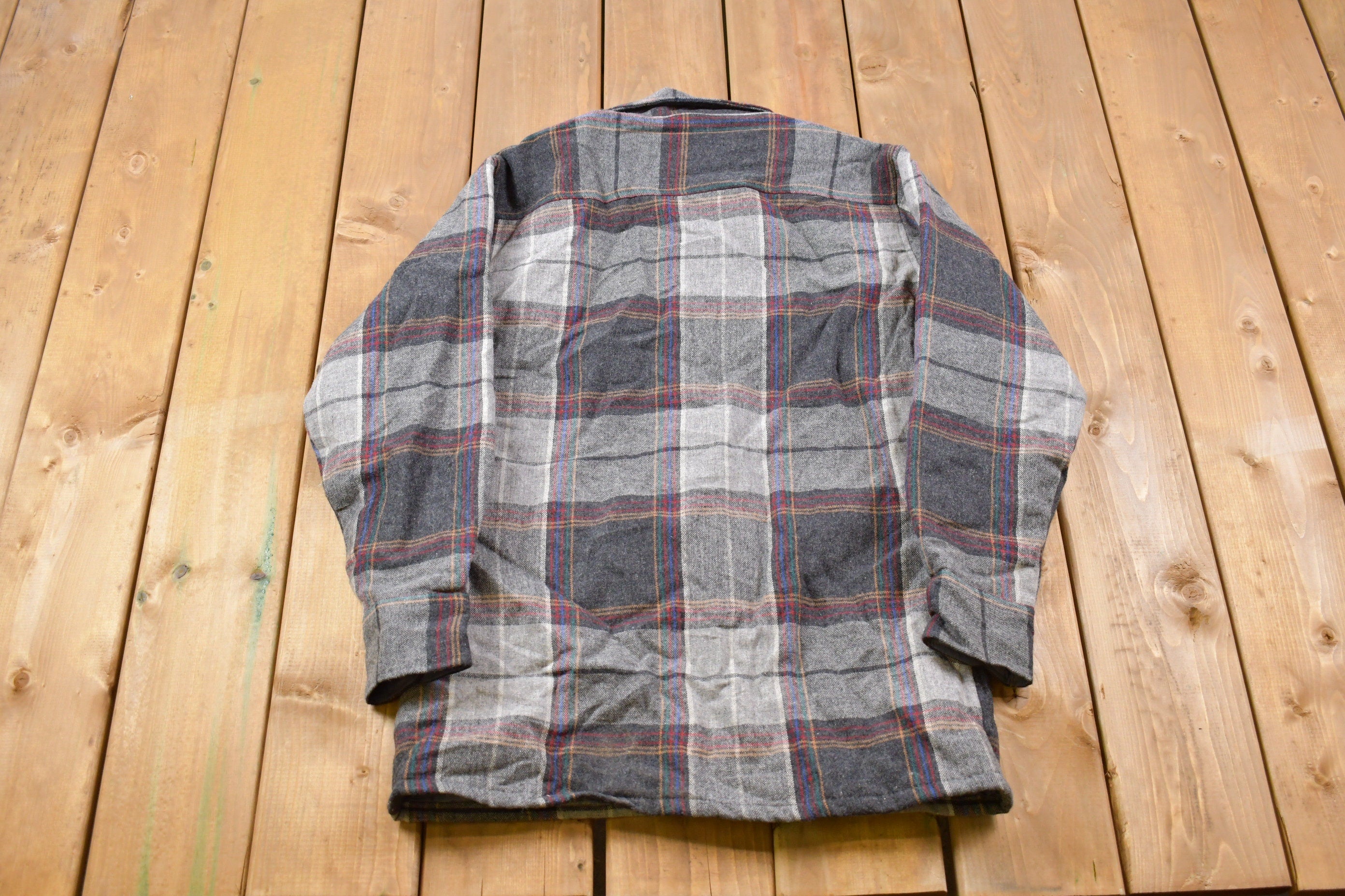 Vintage 1990s Northwest Territory Lined Plaid Button Up Shirt