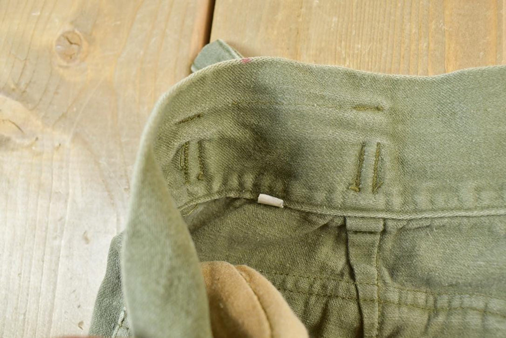 Vintage 1990s Army Green Cargo Pants Size 28 x 26