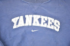 Vintage 1990s Nike New York Yankees MLB Crewneck Sweatshirt Men's M