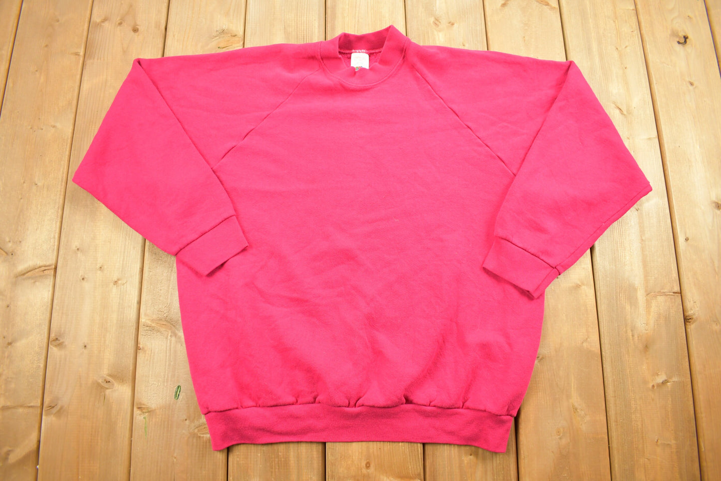 Vintage 1980s Ladies Blank Raglan Crewneck Sweatshirt / 80s Crewneck / Made In USA / Essential / Streetwear / 80s