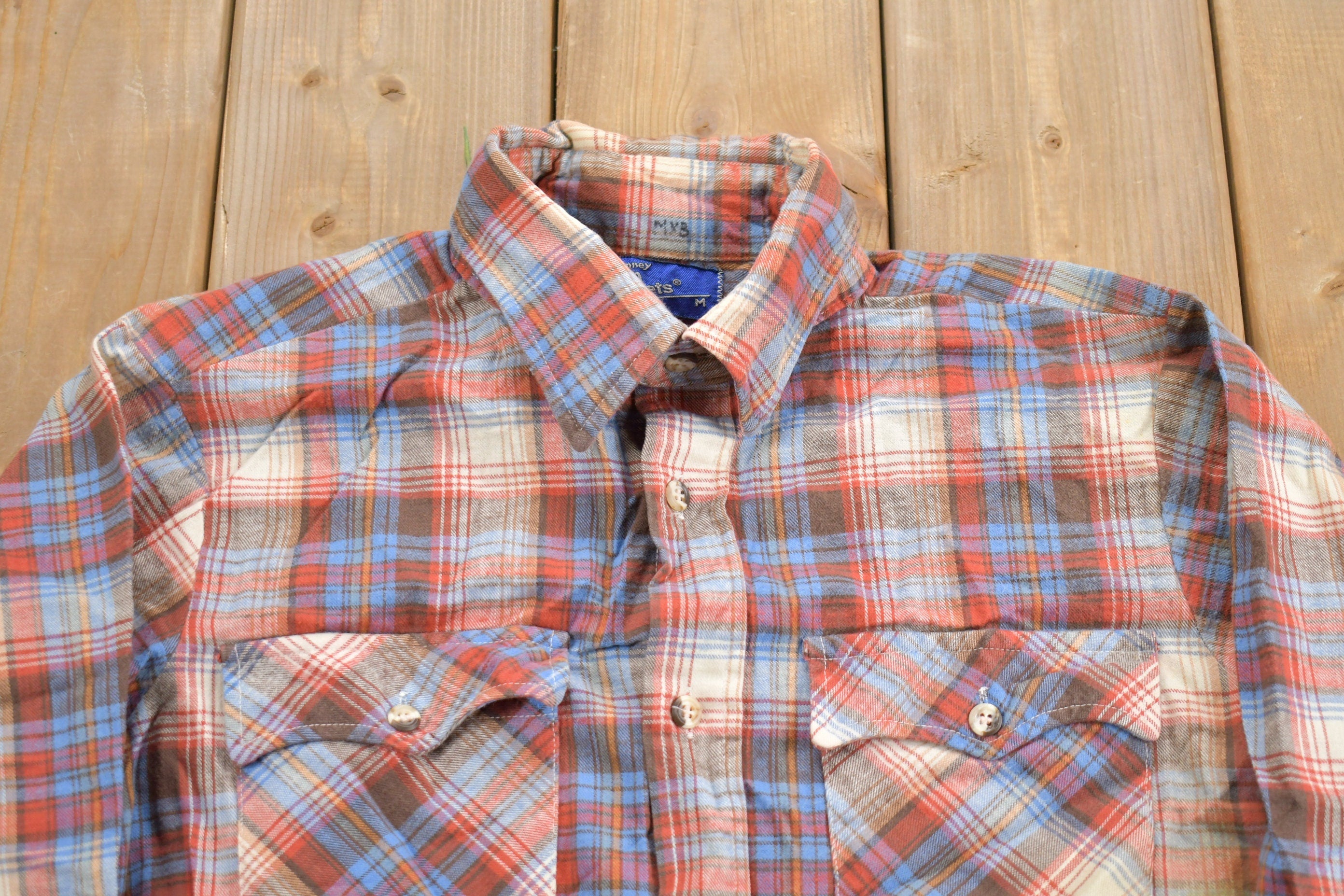 Vintage 1980s JC Penny Plain Pockets Plaid Button Up Shirt
