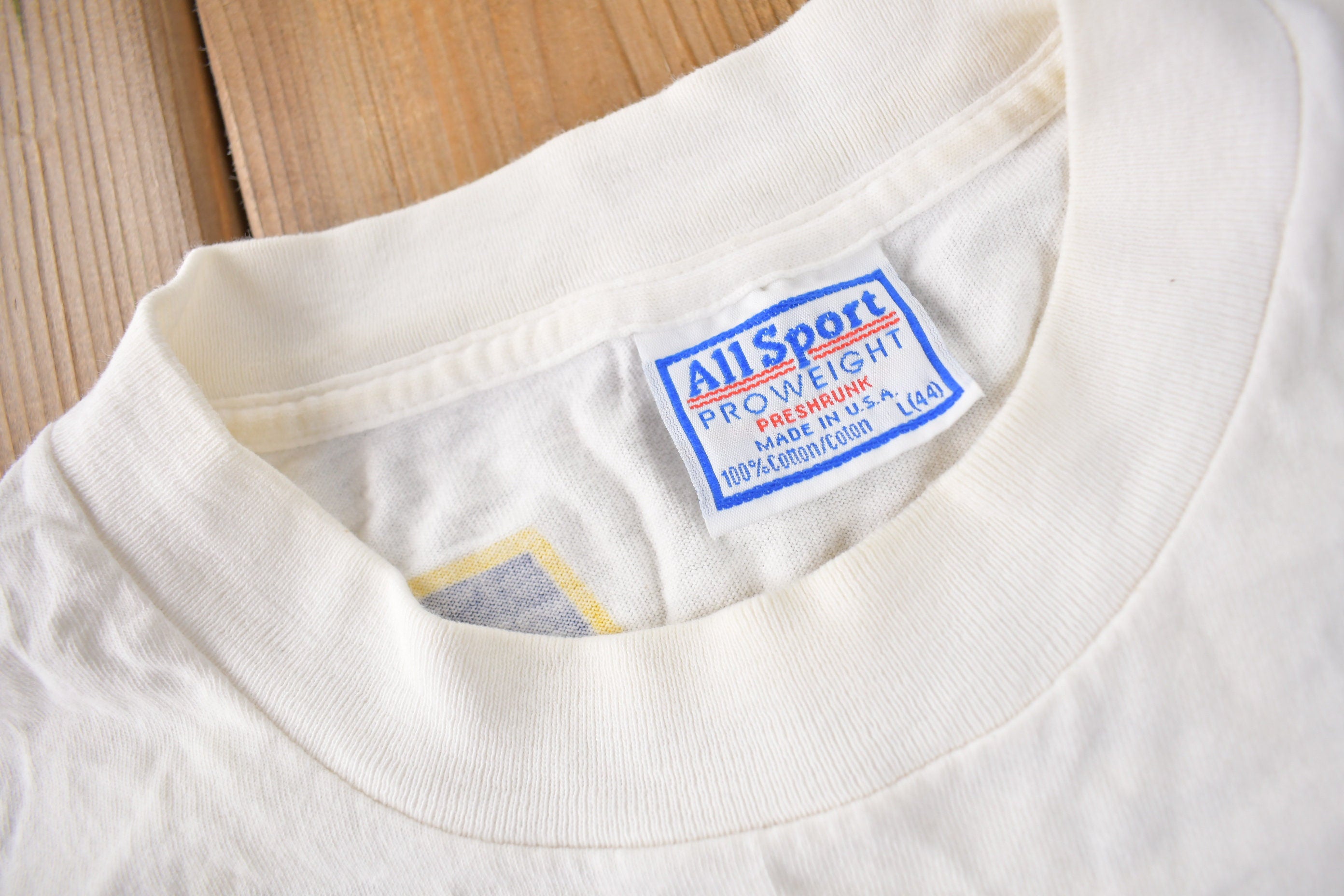 Vintage 1997 Valvoline NASCAR Racing Graphic Single Stitch All Sport T-Shirt Made In USA