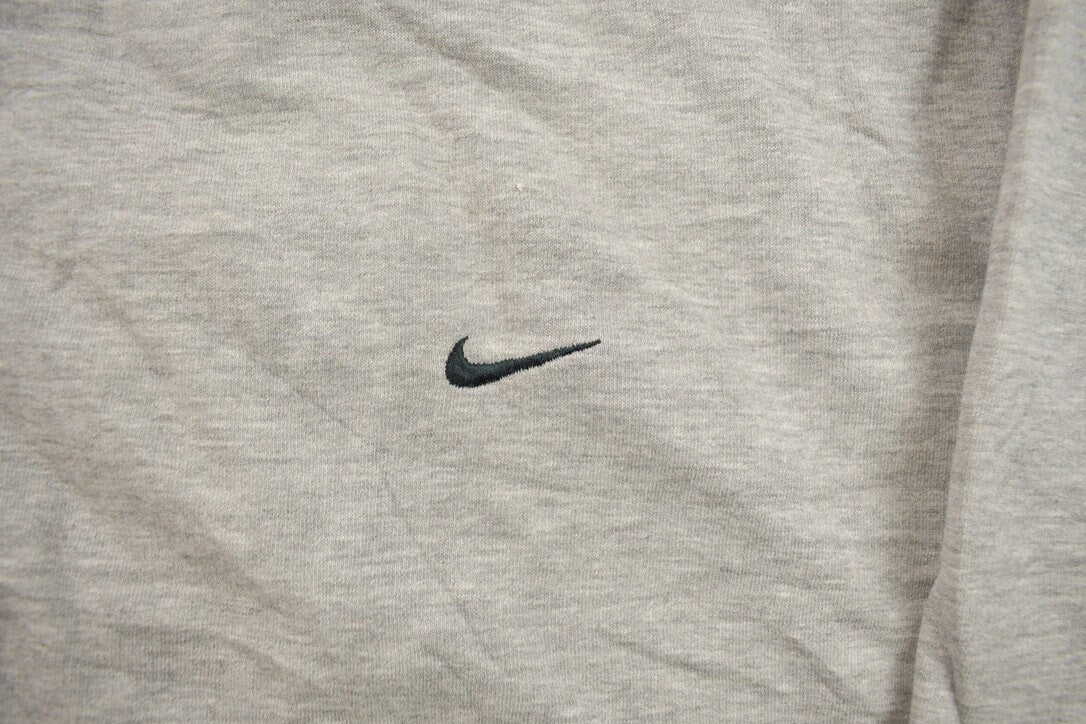 Vintage 1990s Grey Nike Embroidered Mini Swoosh Crewneck Sweatshirt