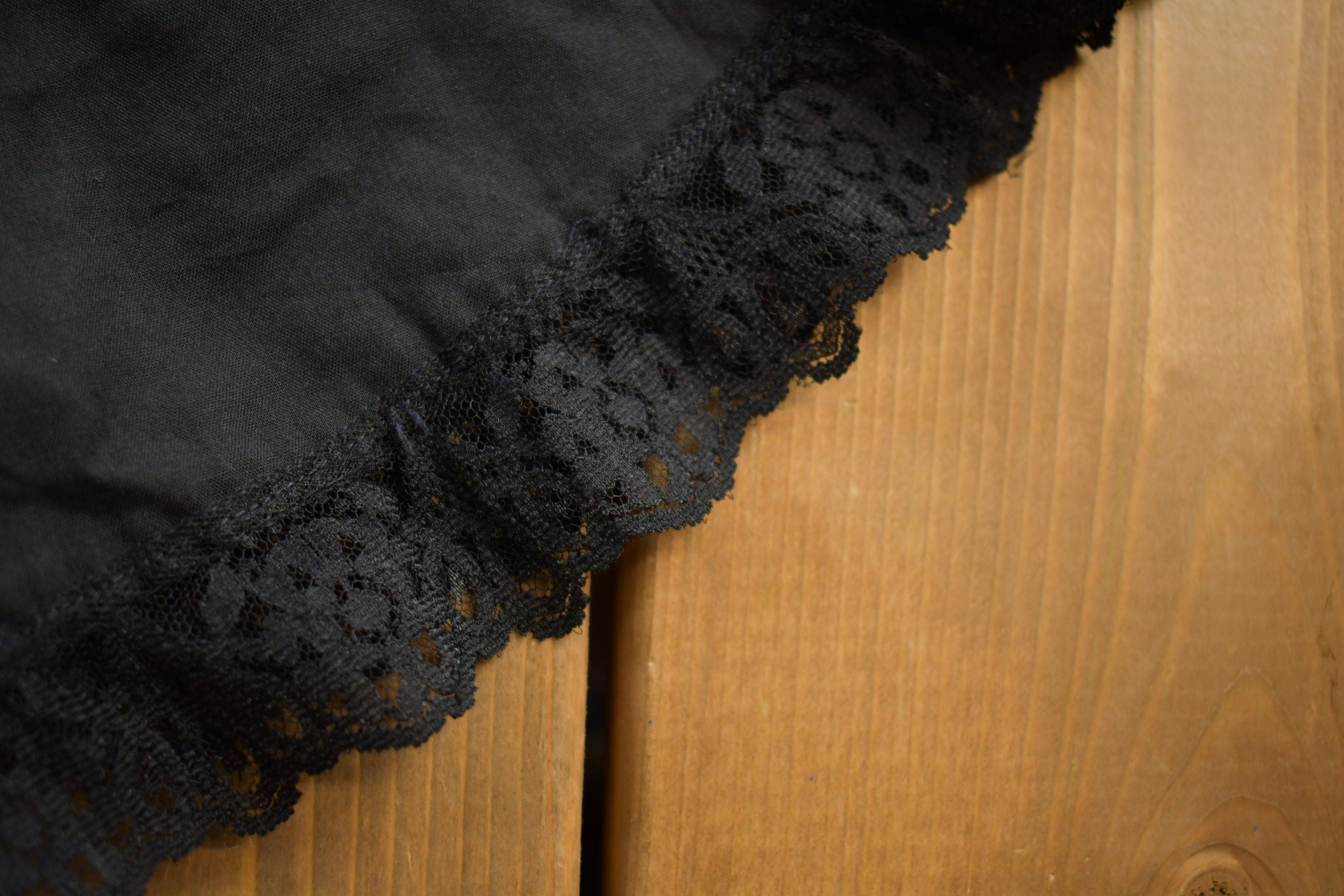 Vintage 1990s Majestic Wolf Skirt Size 22x20