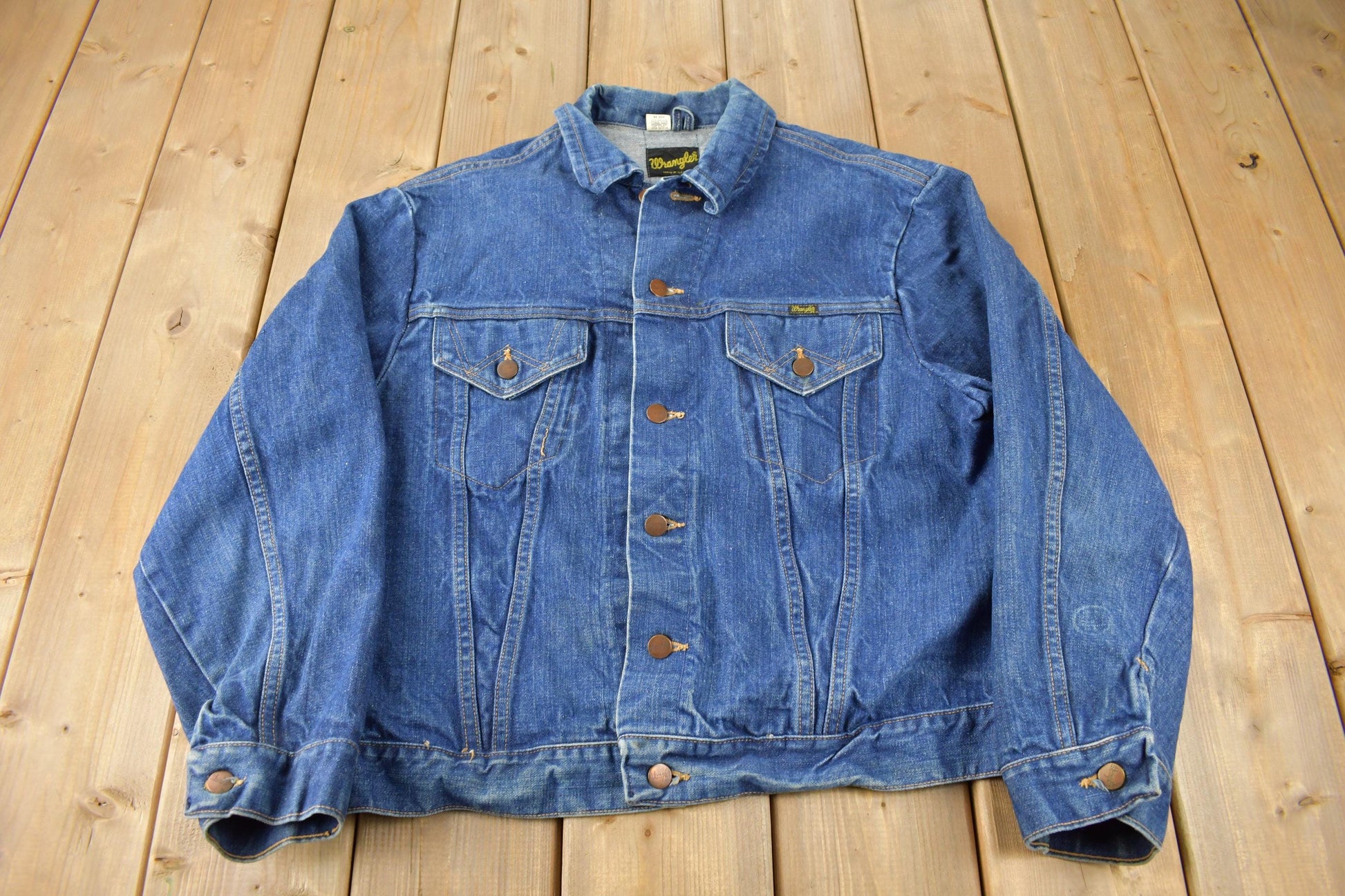 Vintage 1980s Wrangler Jean Jacket Size 46 / Made In USA / True Vintage / Wrangler Denim / Trucker Jacket