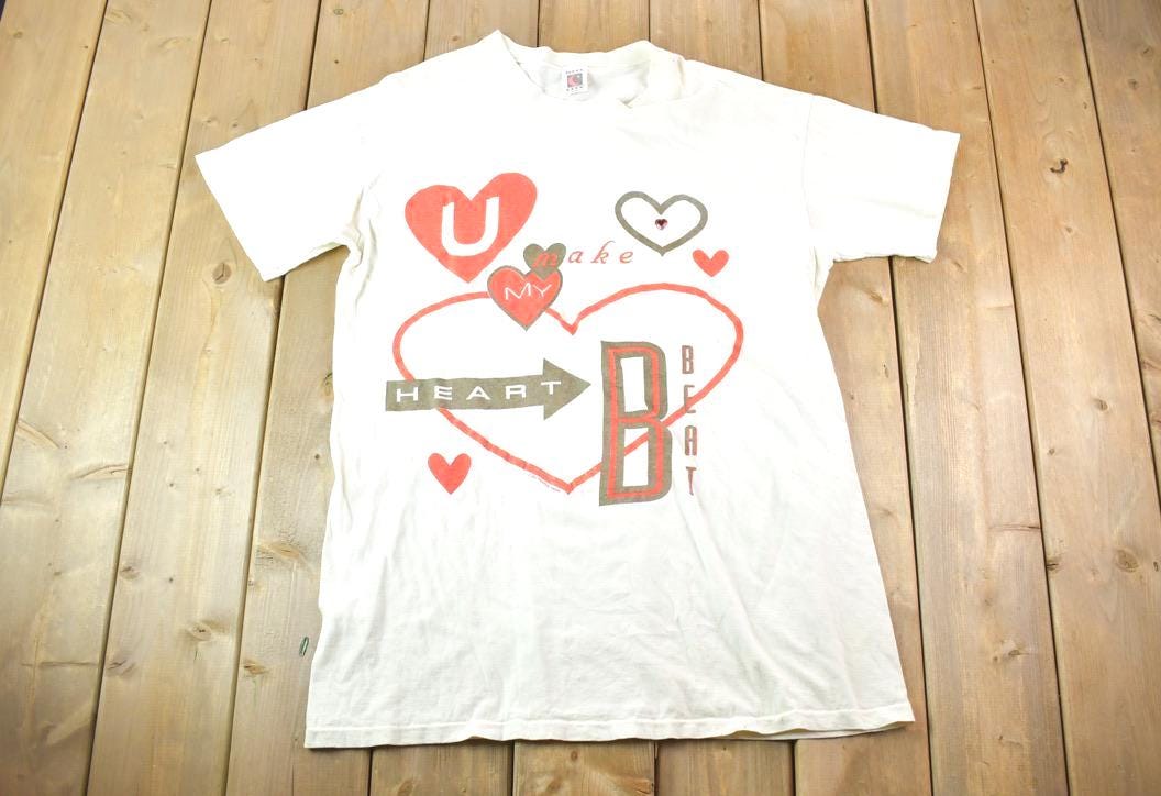 Vintage 1990s You Make My Heart Beat Cute Love Souvenir Single Stitch Graphic Print T-Shirt Made In USA