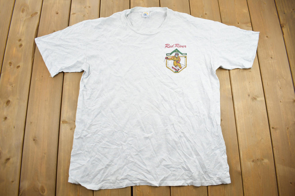 Vintage 1990s Red River Ski Graphic Souvenir Travel T-Shirt