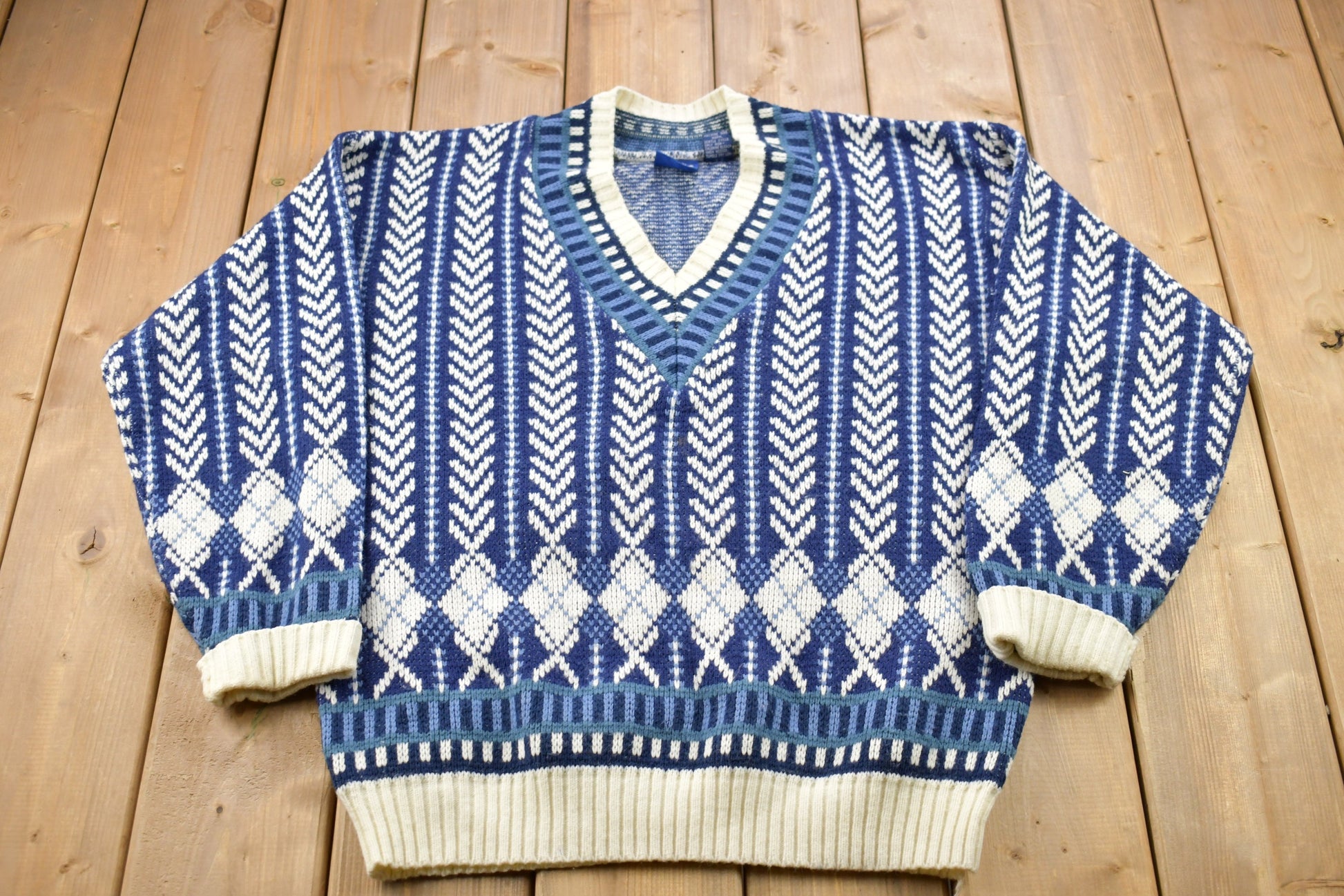 Vintage 1990s Bristol Blues Abstract Print Knitted V-Neck Sweater / Vintage 90s V-Neck / All Over Pattern / Sweatshirt / Abstract Pattern