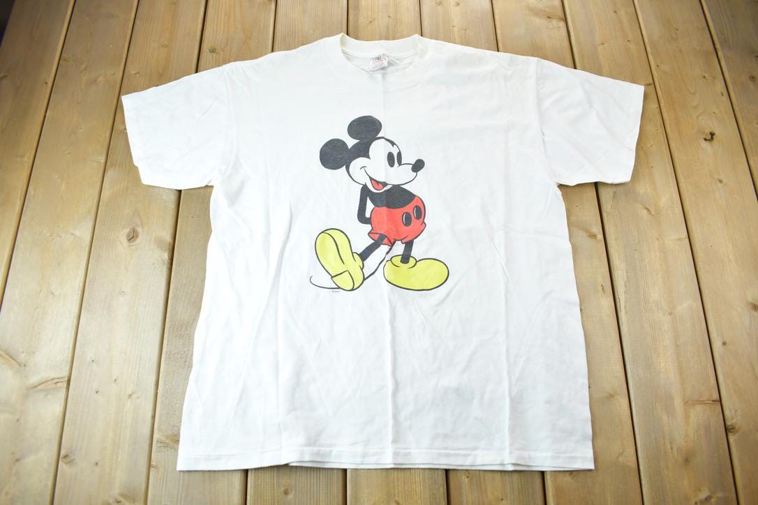 Vintage 1990s Mickey Mouse Graphic Souvenir T Shirt