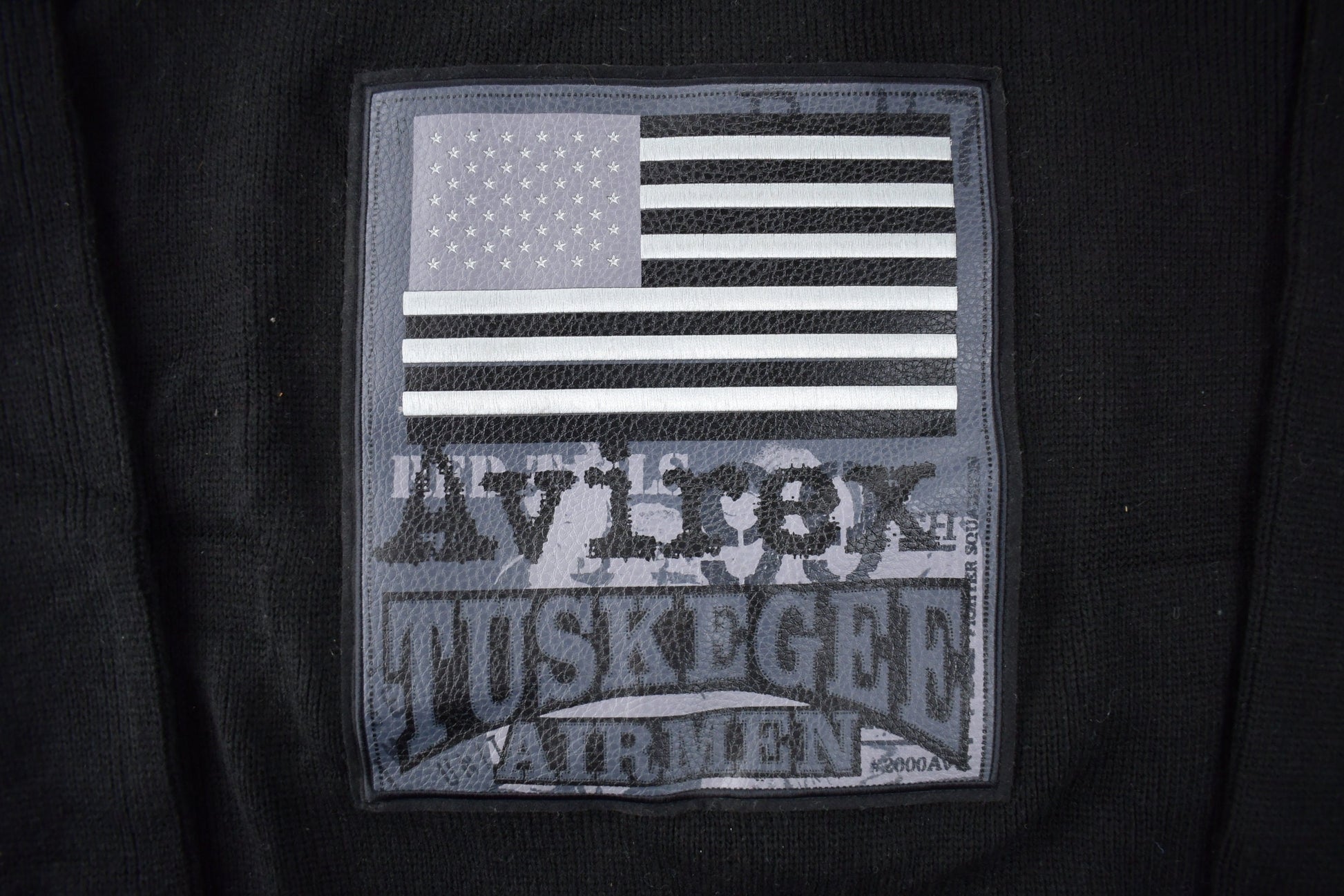 Vintage 2000s Avirex Embroidered Deadstock Knit Crewneck Sweater Size L