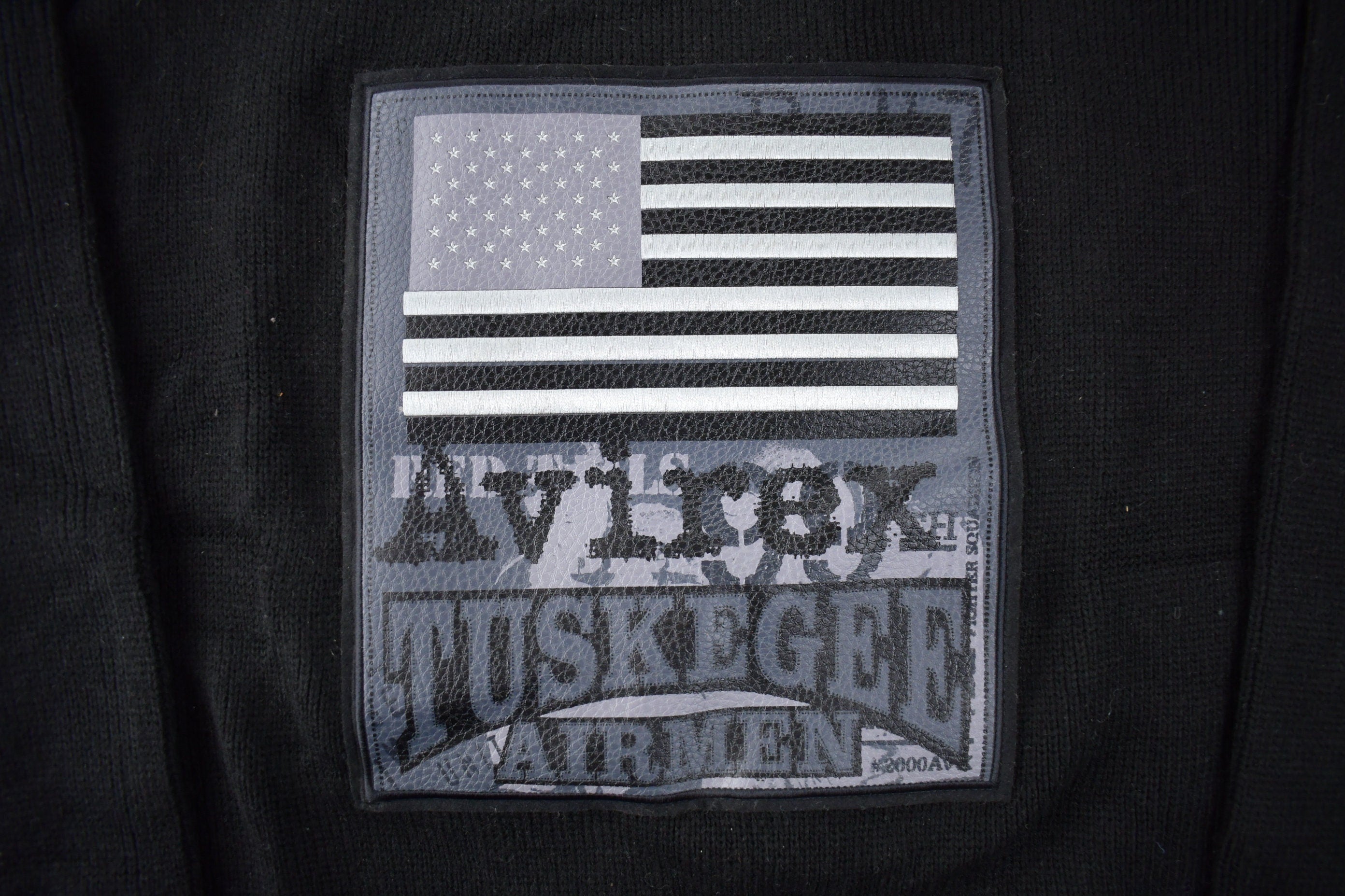 Vintage 2000s Avirex Embroidered Deadstock Knit Crewneck Sweater Size L