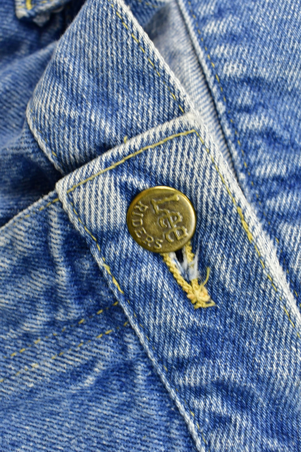Vintage 1990s LEE Light Washed Distressed Jeans