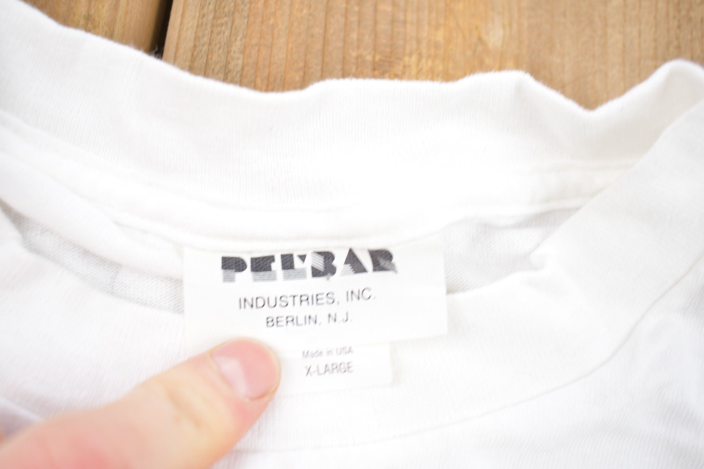 Vintage 1994 Hare Roller Graphic T-Shirt