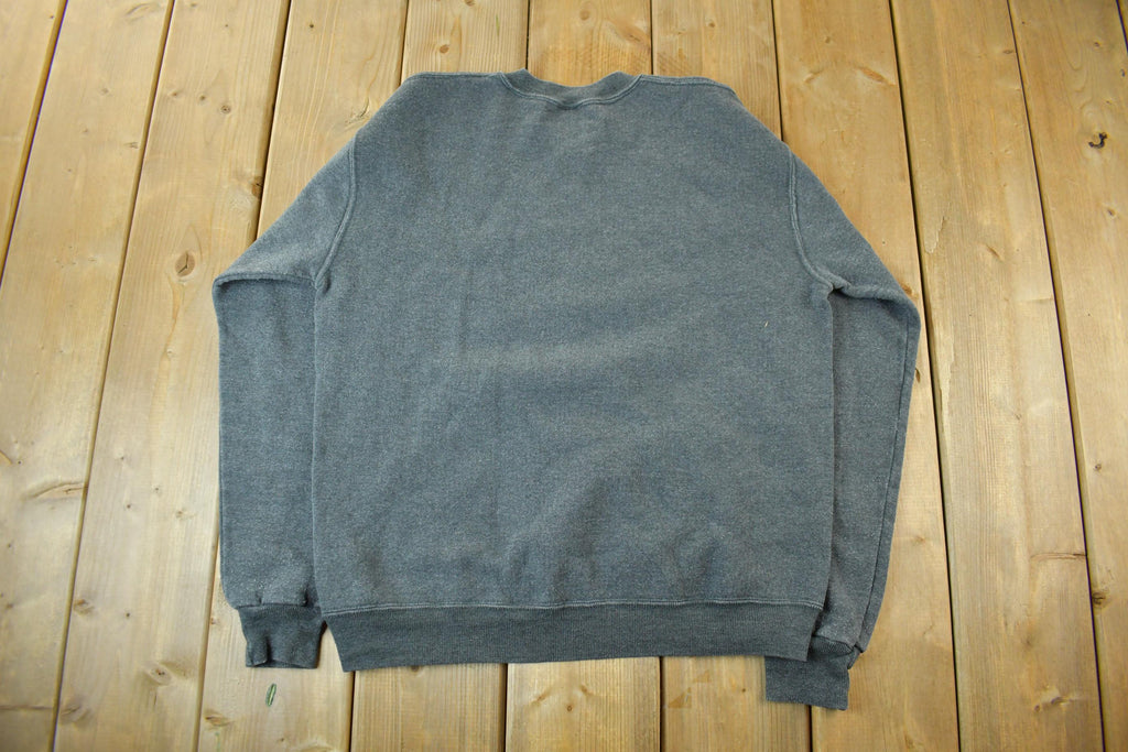 Vintage 1990s Russell Athletics Blank Crewneck Sweatshirt Men's Small