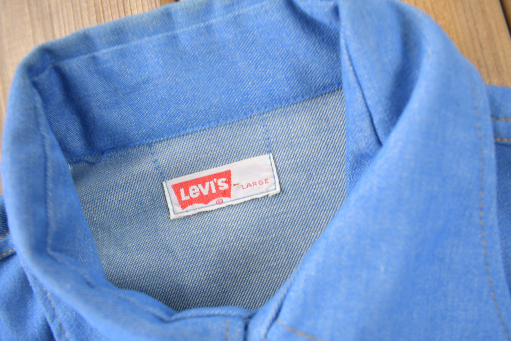 Vintage 1970s Levi's Western Style Pearl Snap Button Up Shirt Made in USA Size L