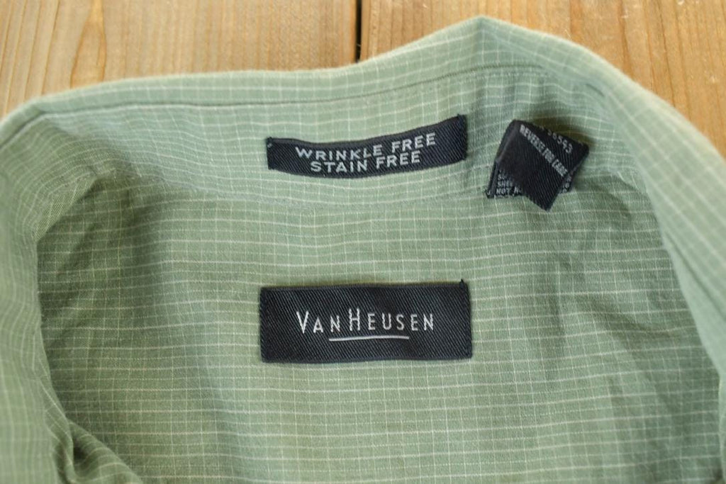 Vintage 1990s Van Heusen Button Up Shirt