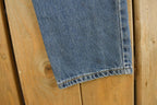 Vintage 1990s Levi's 550 Relaxed Fit Denim Jeans Men's 28 x 31 / 90s Levi's / Streetwear / Made in USA