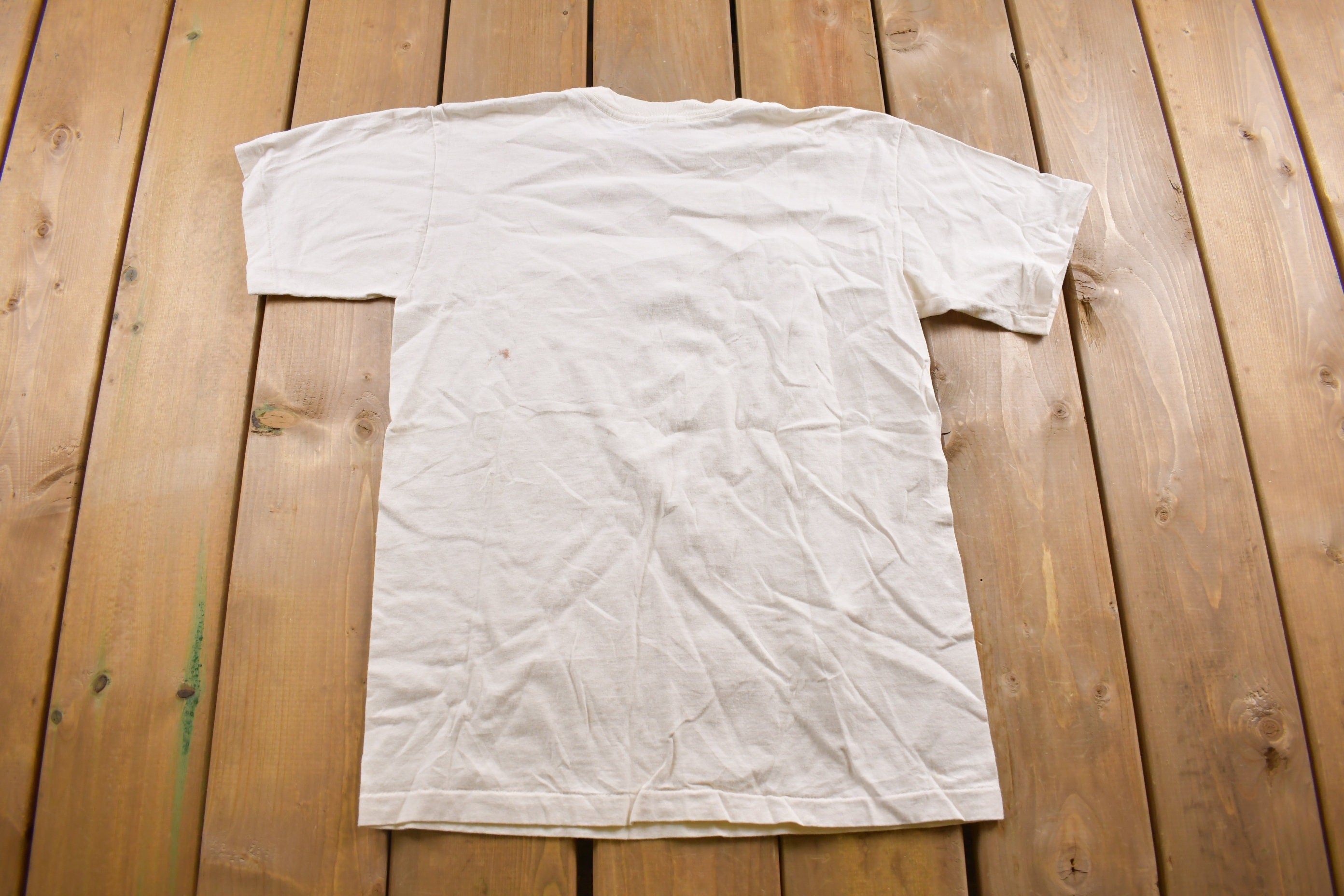 Vintage 1990s Floral Neck Graphic T Shirt