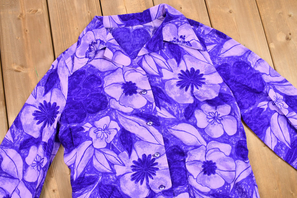 Vintage 1970s Monochromatic Floral Hawaiian Button-Up Blouse