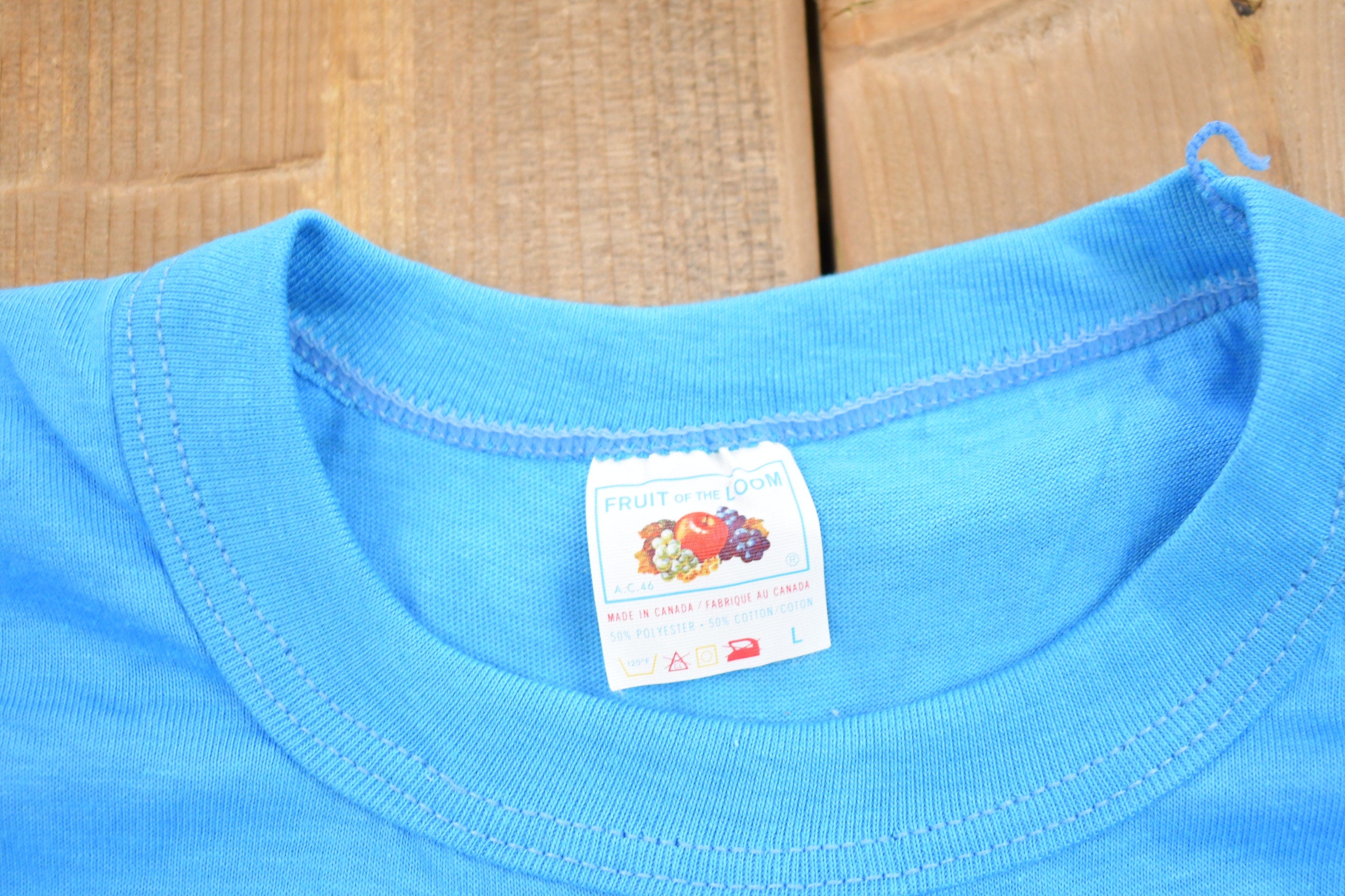 Vintage 1970s Fruit Of The Loom Basic T-Shirt