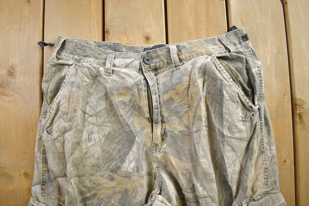 Vintage 1990s Outfitters Ridge Forest Camo Cargo Pants 36x38