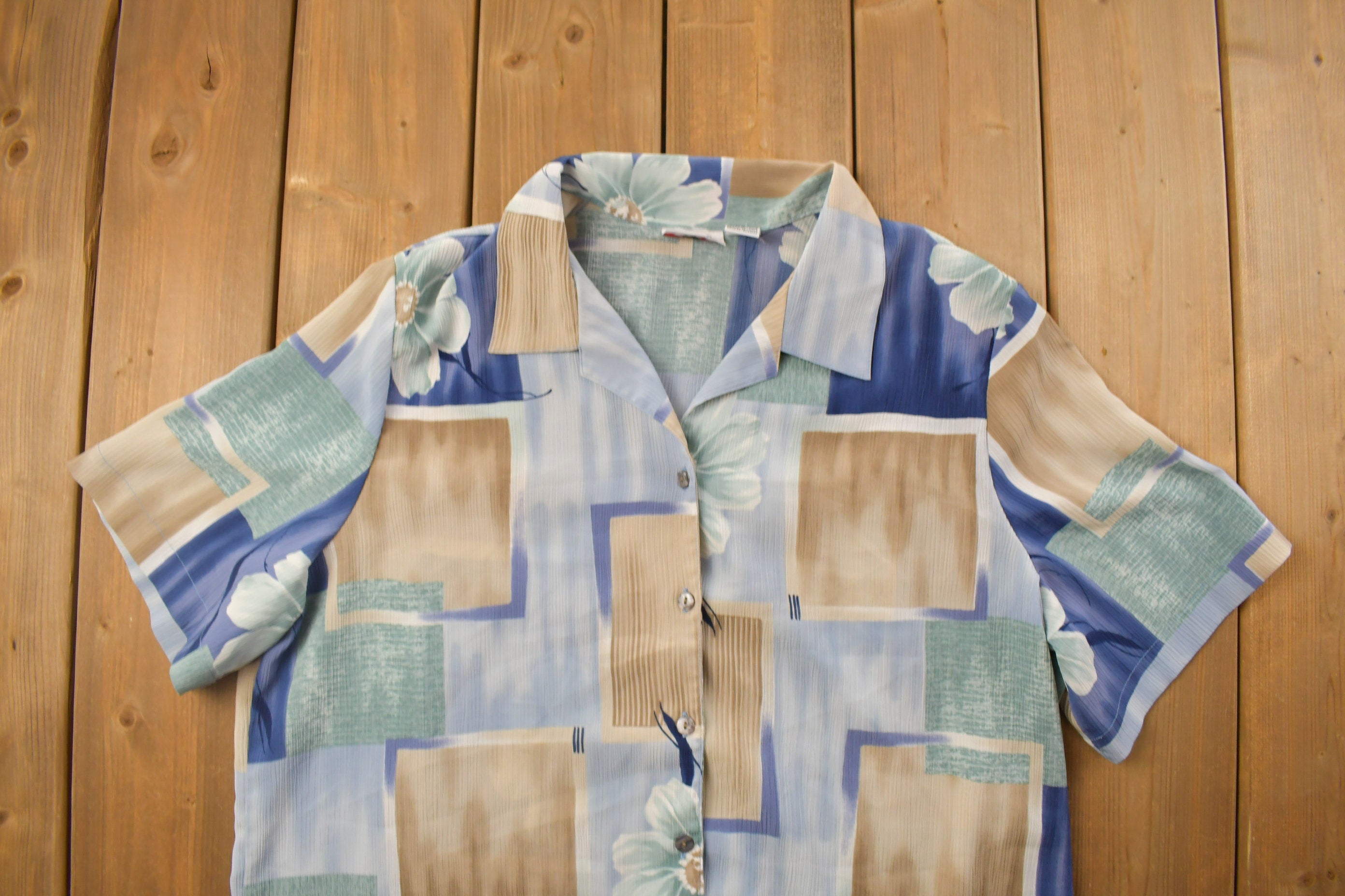 Vintage 1990s Alia Floral Button Up Shirt