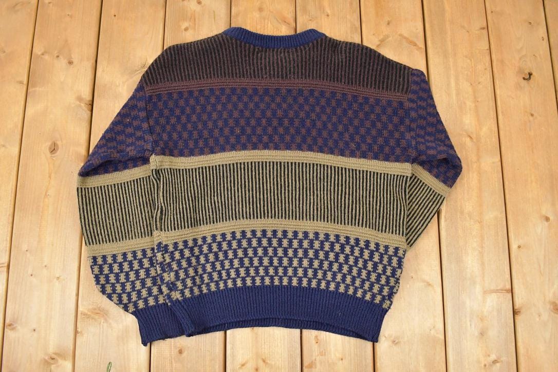 Vintage 1990s Saturdays Abstract Striped Knit Crewneck Sweater Men's M