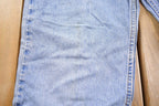Vintage 1990s Levi 550s Red Tab Jeans Size 34 x 31