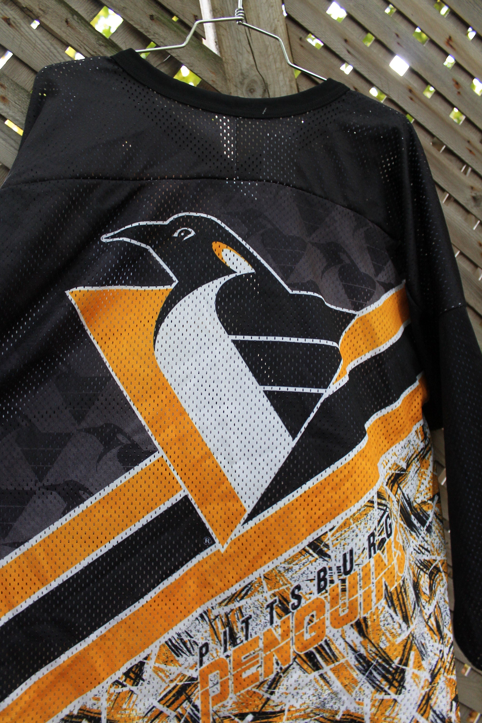 Vintage 1990s Pittsburgh Penguins NHL CCM Hockey Jersey