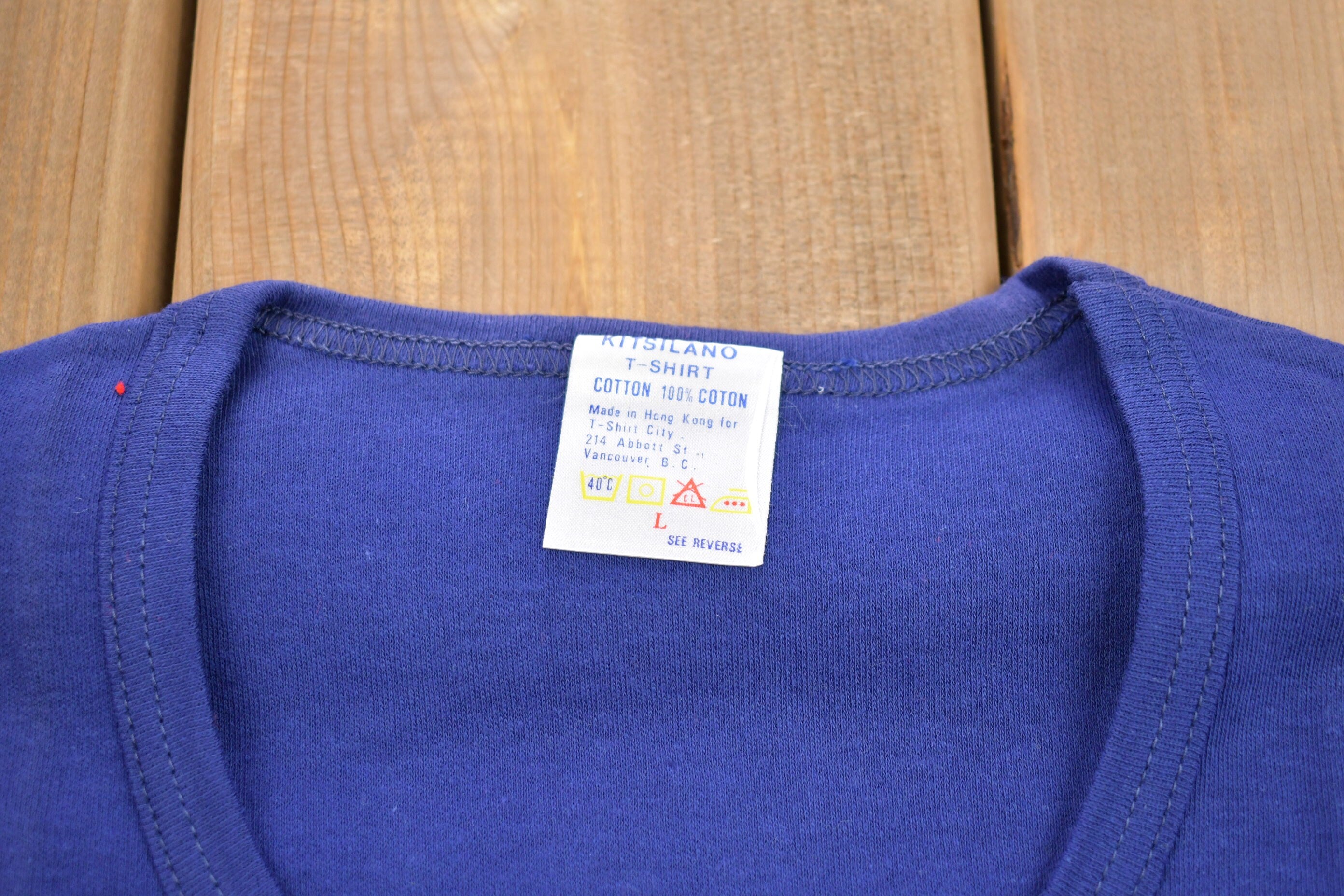 Vintage 1970s Basic Navy Blue T-Shirt