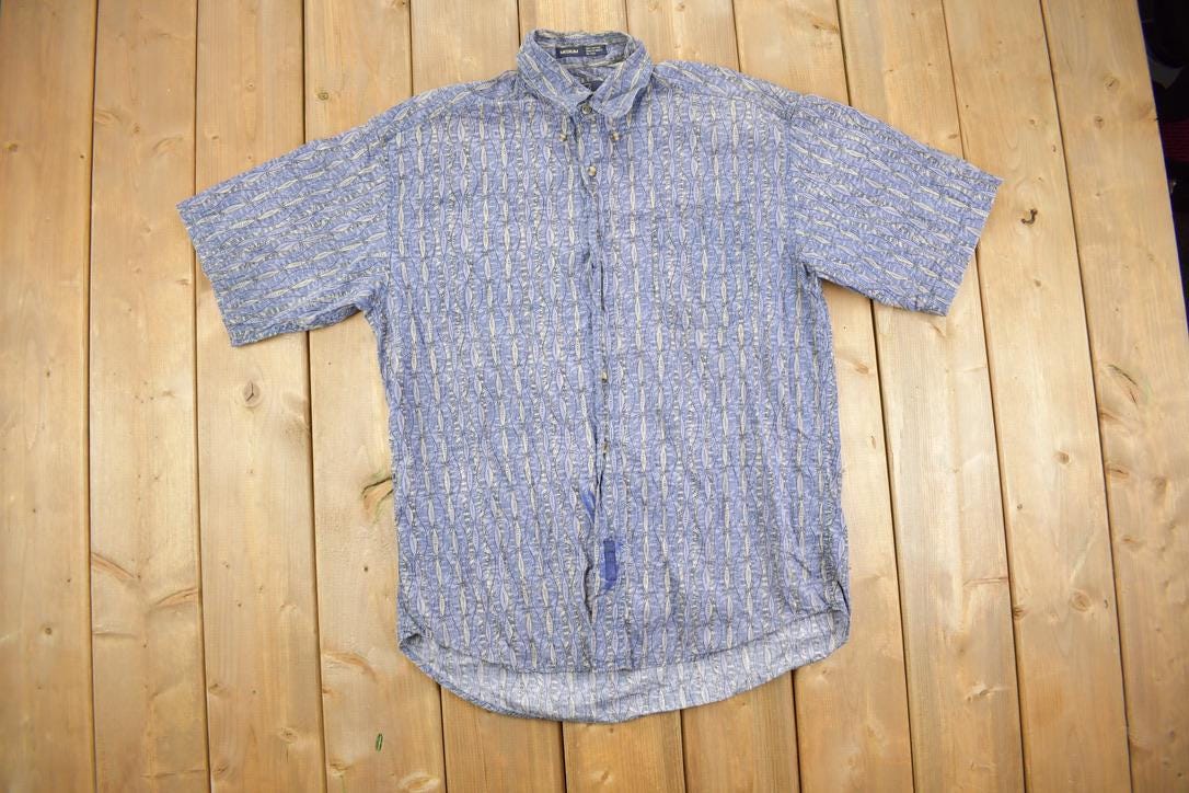 Vintage 1990s Enro Traditions Patterned Short Sleeve Button Up Shirt