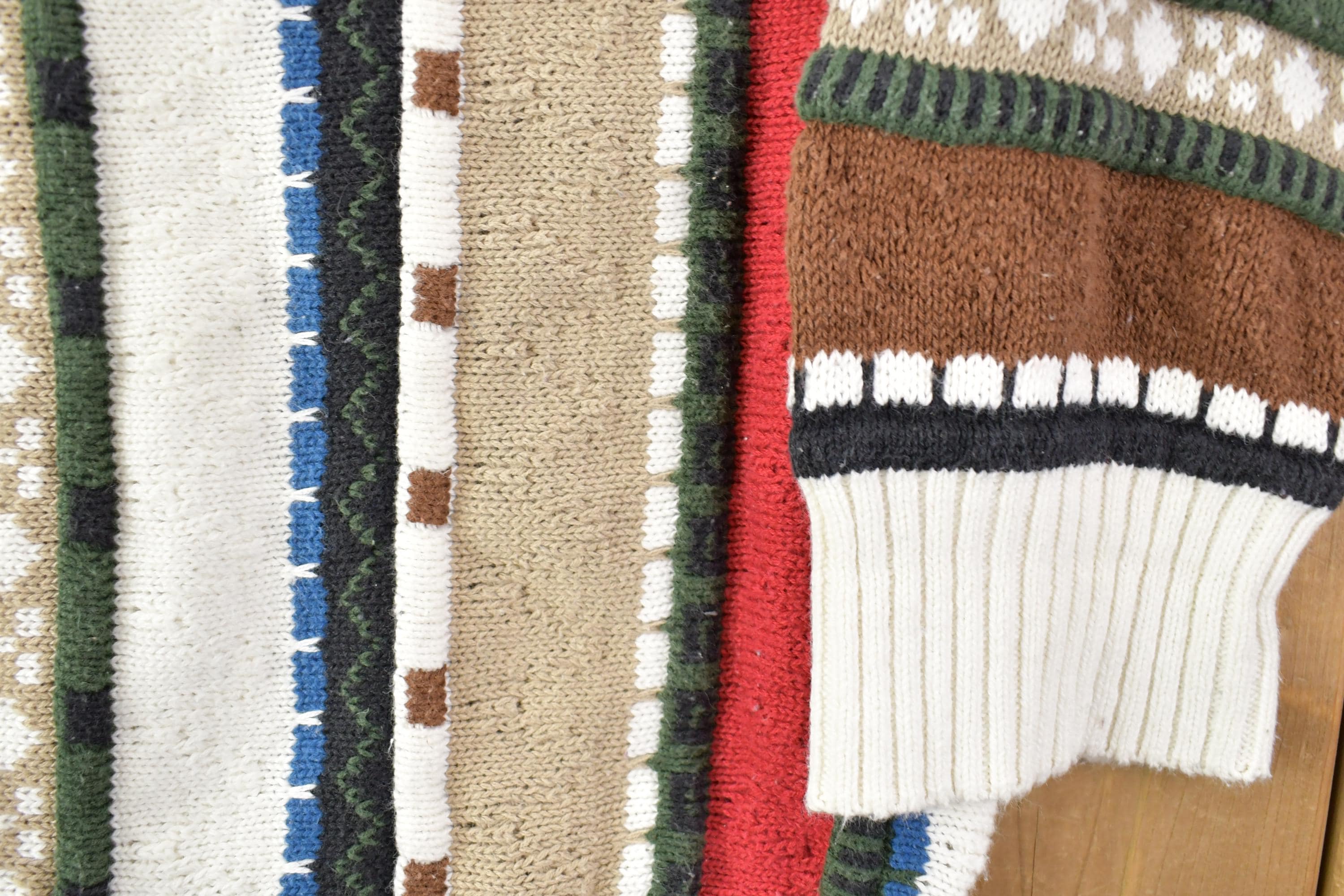 Vintage 1990s Linksport 3D Colored Cable Knit Crewneck Sweater