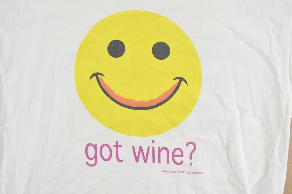 Vintage 1999 Got Wine Happy Face Graphic T-Shirt