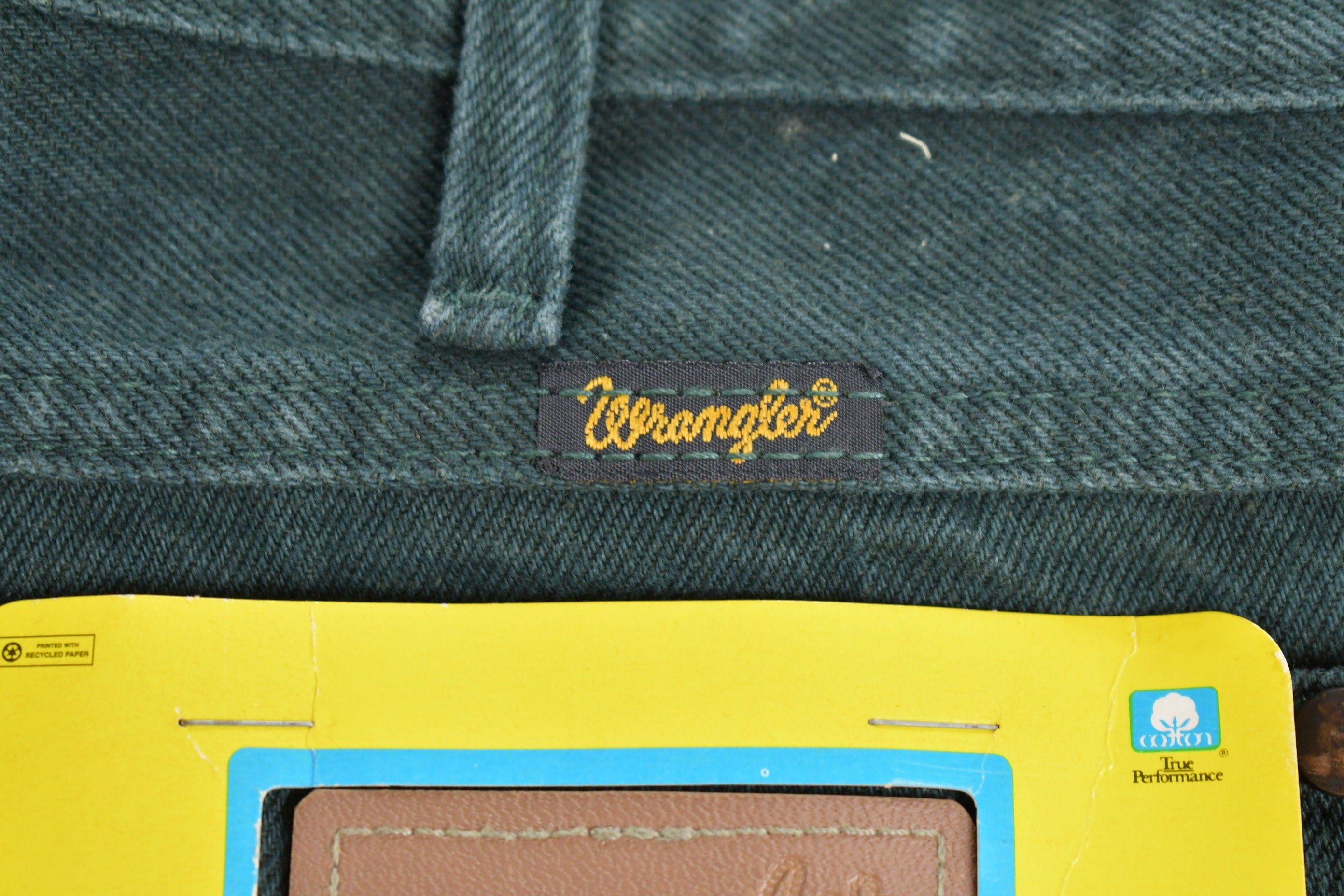 Wrangler Cowboy Cut Deadstock Vintage 1980s Jeans Size 28 x 30 Forrest Green