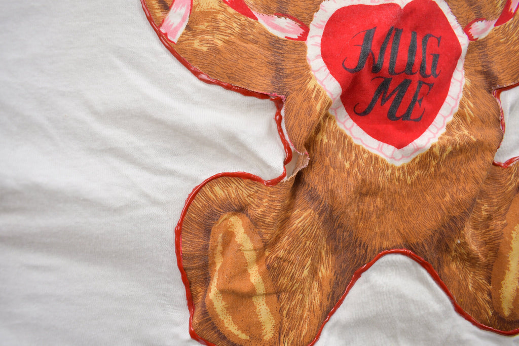 Vintage 1990s Hug Me Teddy Bear Gitano Graphic T Shirt
