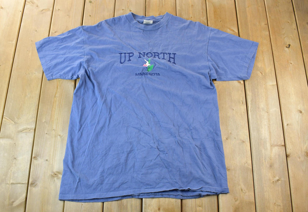 Vintage 1990s Up North Minnesota Embroidered Souvenir T-Shirt
