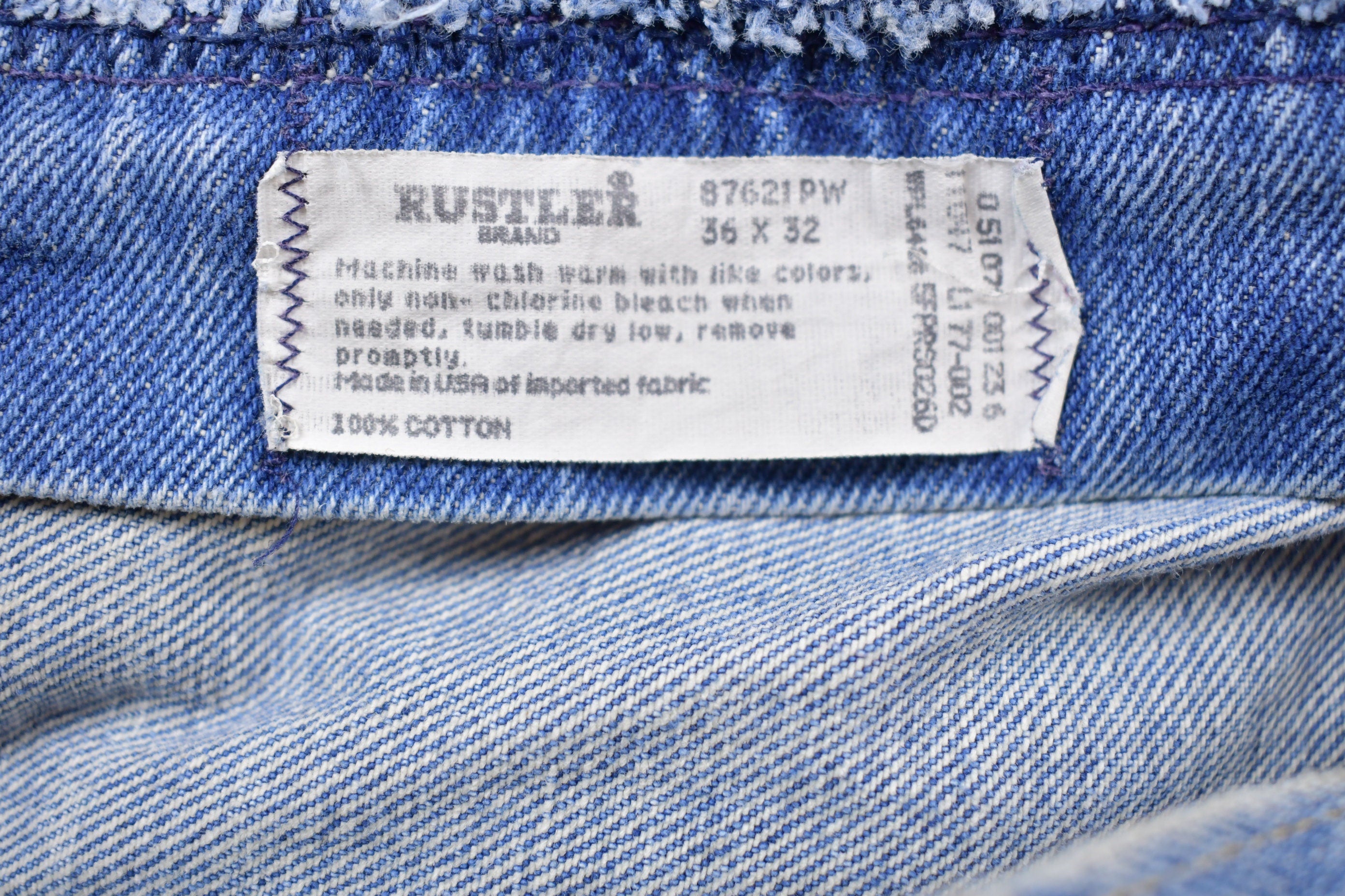 Vintage 1990's Rustler Blue Jeans 34 x 31