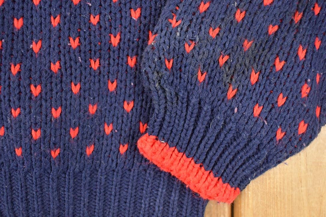 Vintage 1990s Club Sportif Mini Heart Knit Crewneck Sweater Women's Cropped L