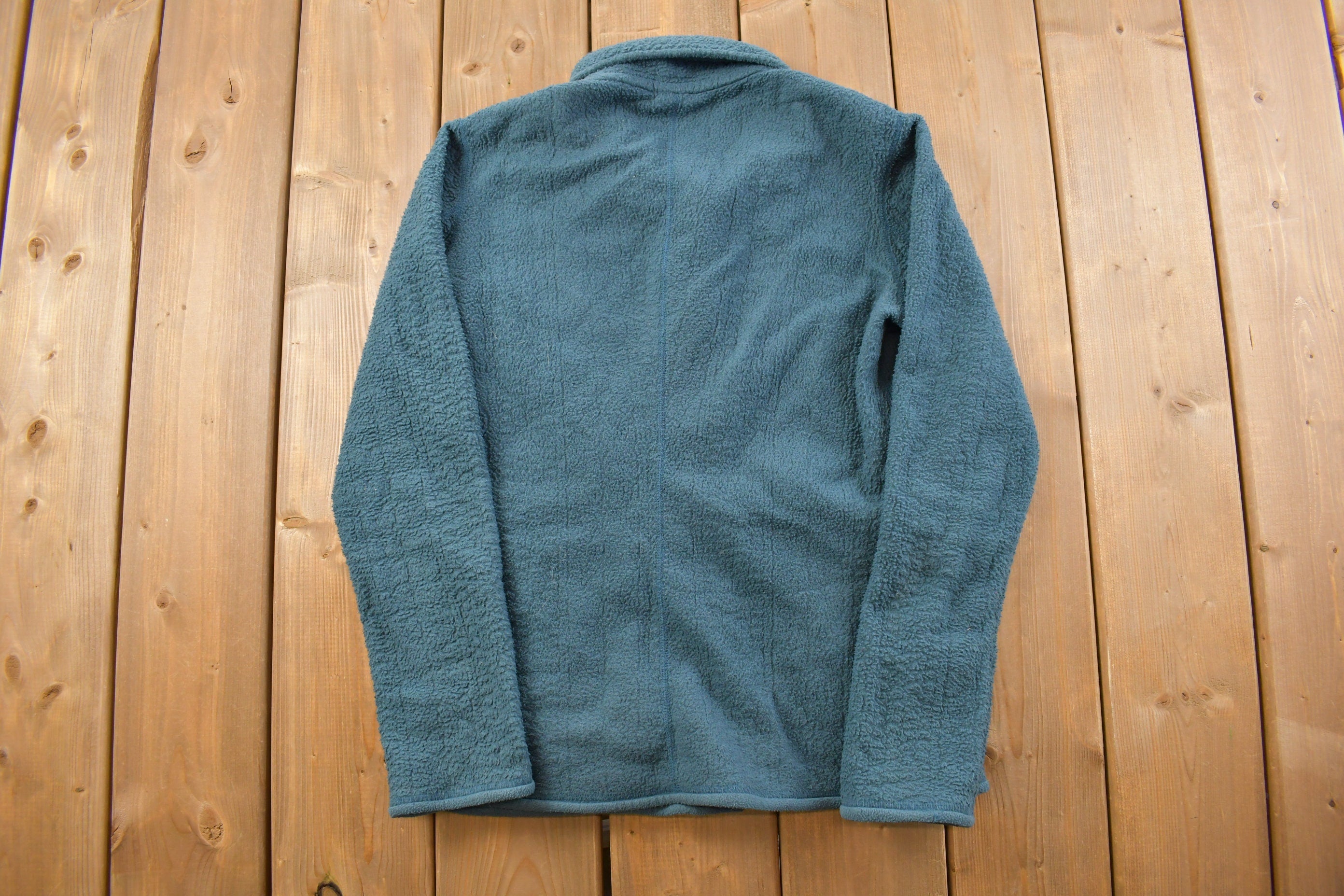 Vintage 1990s Patagonia Blue Women's Zip Up Fleece Sweater