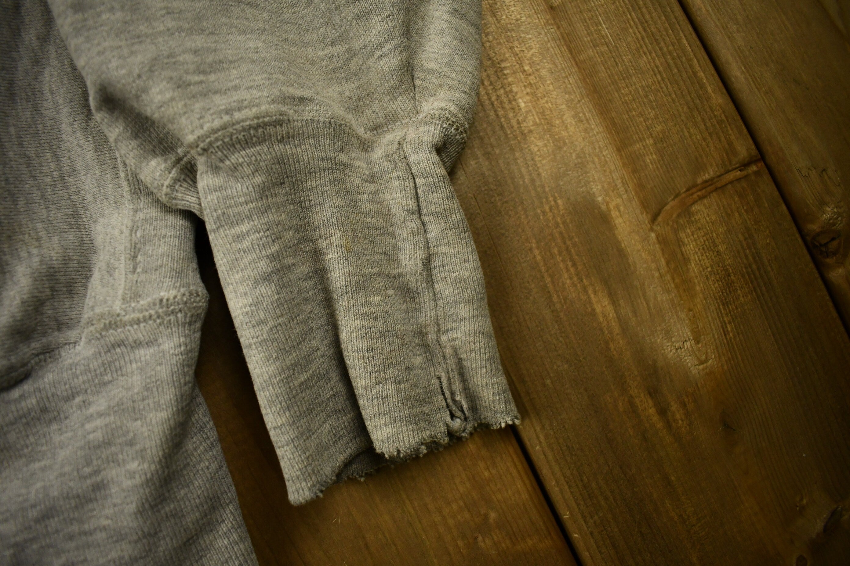 Vintage 1990s Champion Reverse Weave Crewneck Sweatshirt