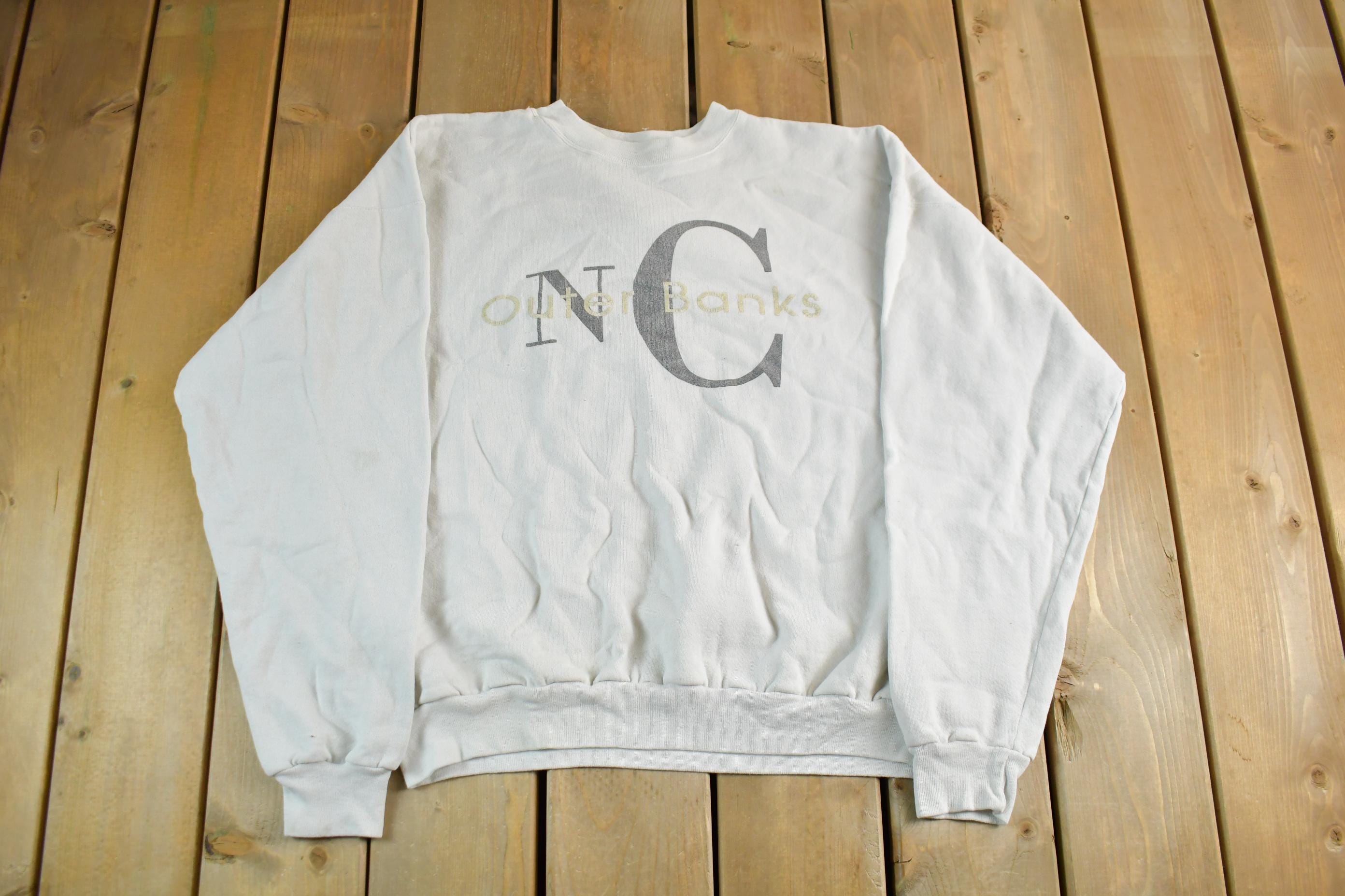 Vintage 1990s Outer Banks NC Graphic Crewneck Sweatshirt Men's L-XL / Travel Souvenir / 90s Sweater / Vintage Sweater