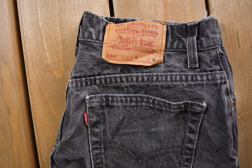 Vintage 1990s Levi's 550 Red Tab Jeans Size 31 x 30
