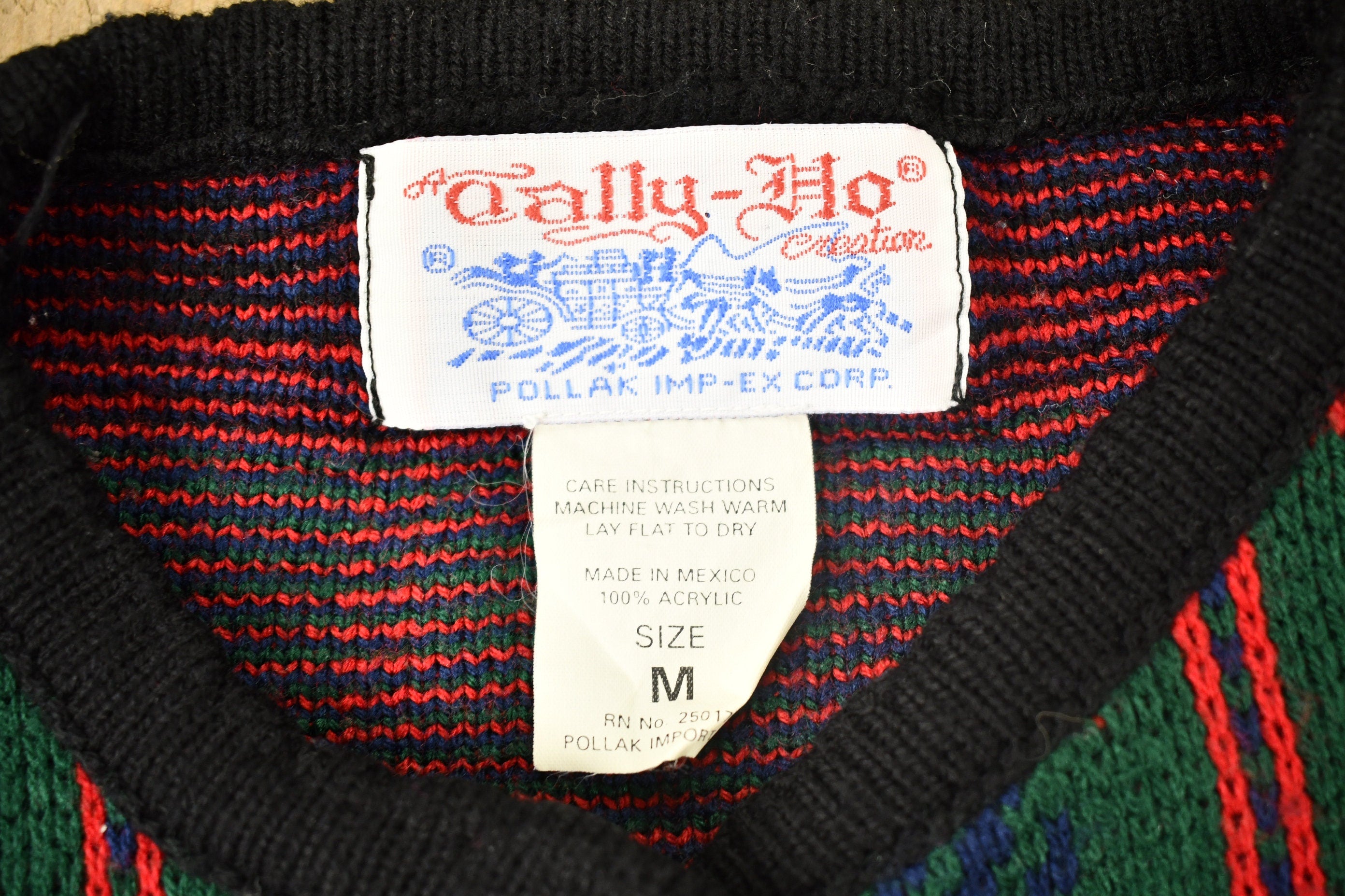 Vintage 1980s Tally-Ho Creation 100% Acrylic Knit Cardigan Sweater